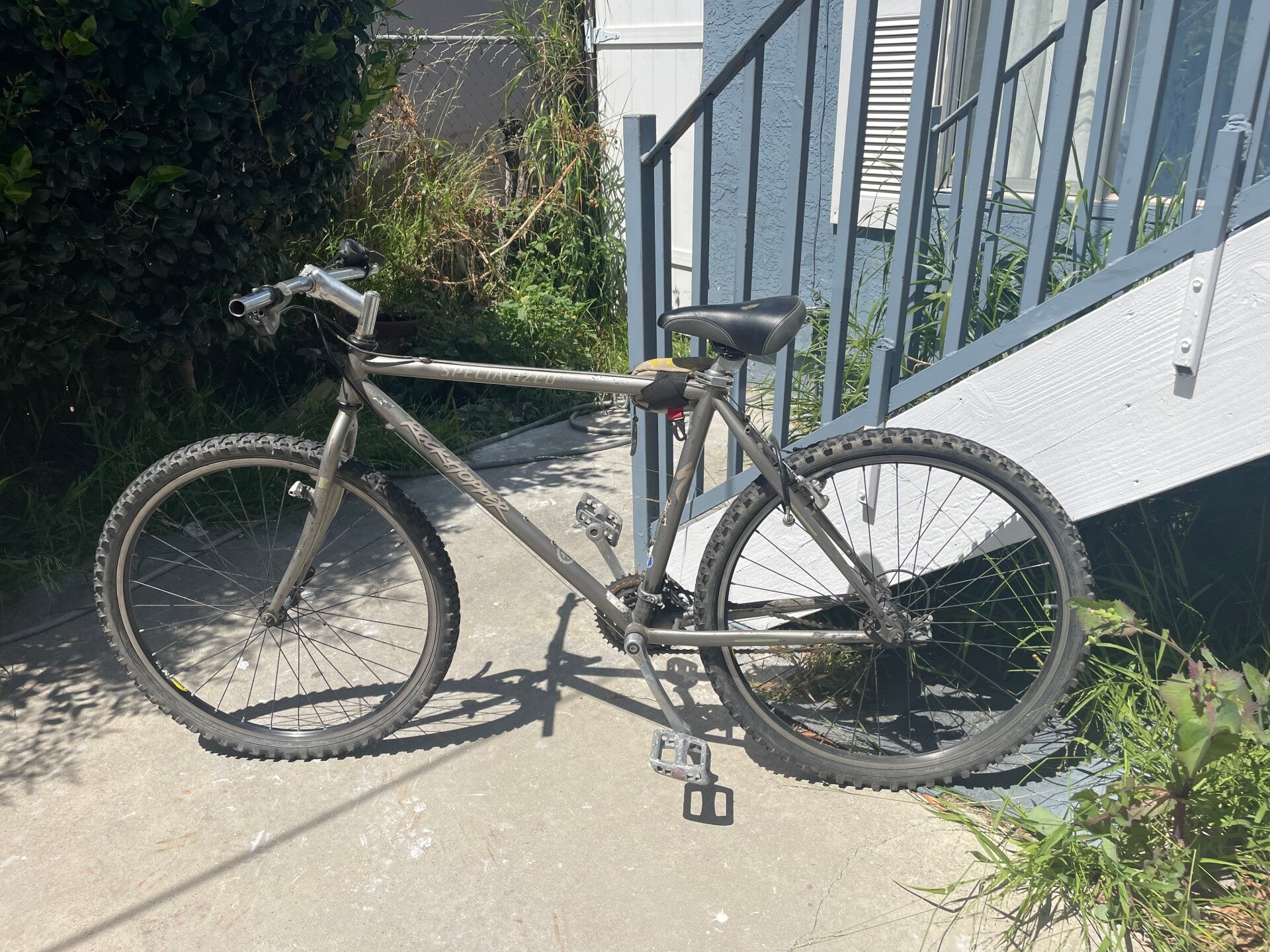 Vintage 1995 Specialized Rockhopper Mountain Bike
