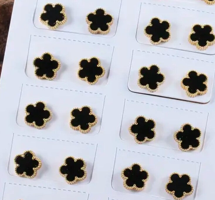 Gold plated flower ear studs