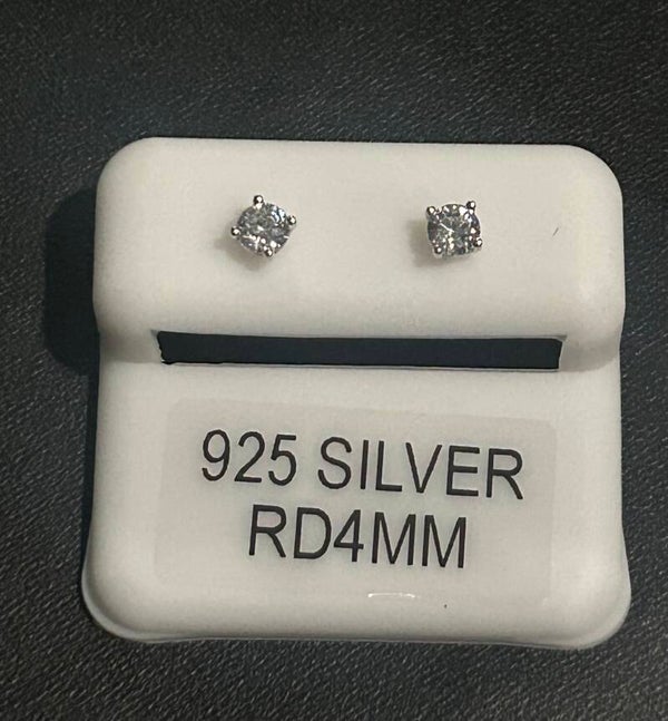 CLEAR MOISSANITE EARRINGS.925