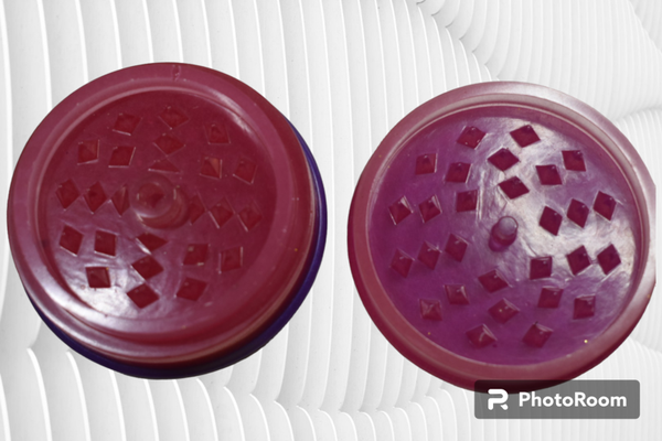 Purple/Red Grinder