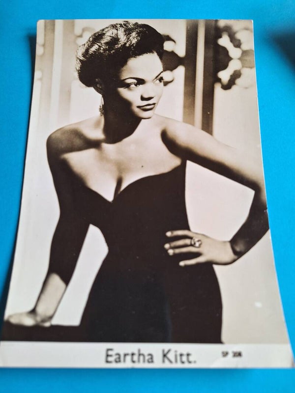 EARTHA KITT REAL GLOSSY PHOTO CARD 1950s 1960s SIZE APPROX  13CM X 19CM FROM TILLEYS OF SHEFFIELD