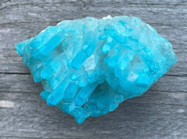 Aqua Aura (ruw)