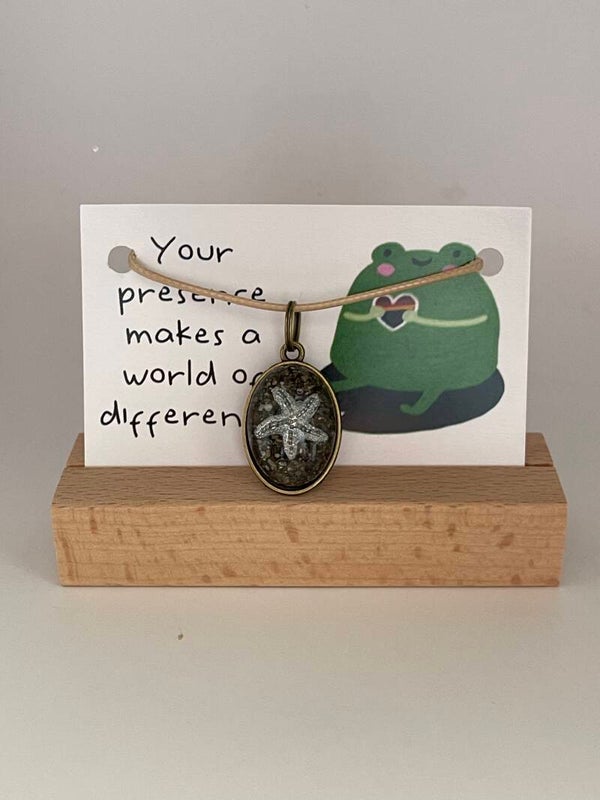 Ketting Zeester met een positiefkaartje 48 cm (verkocht)