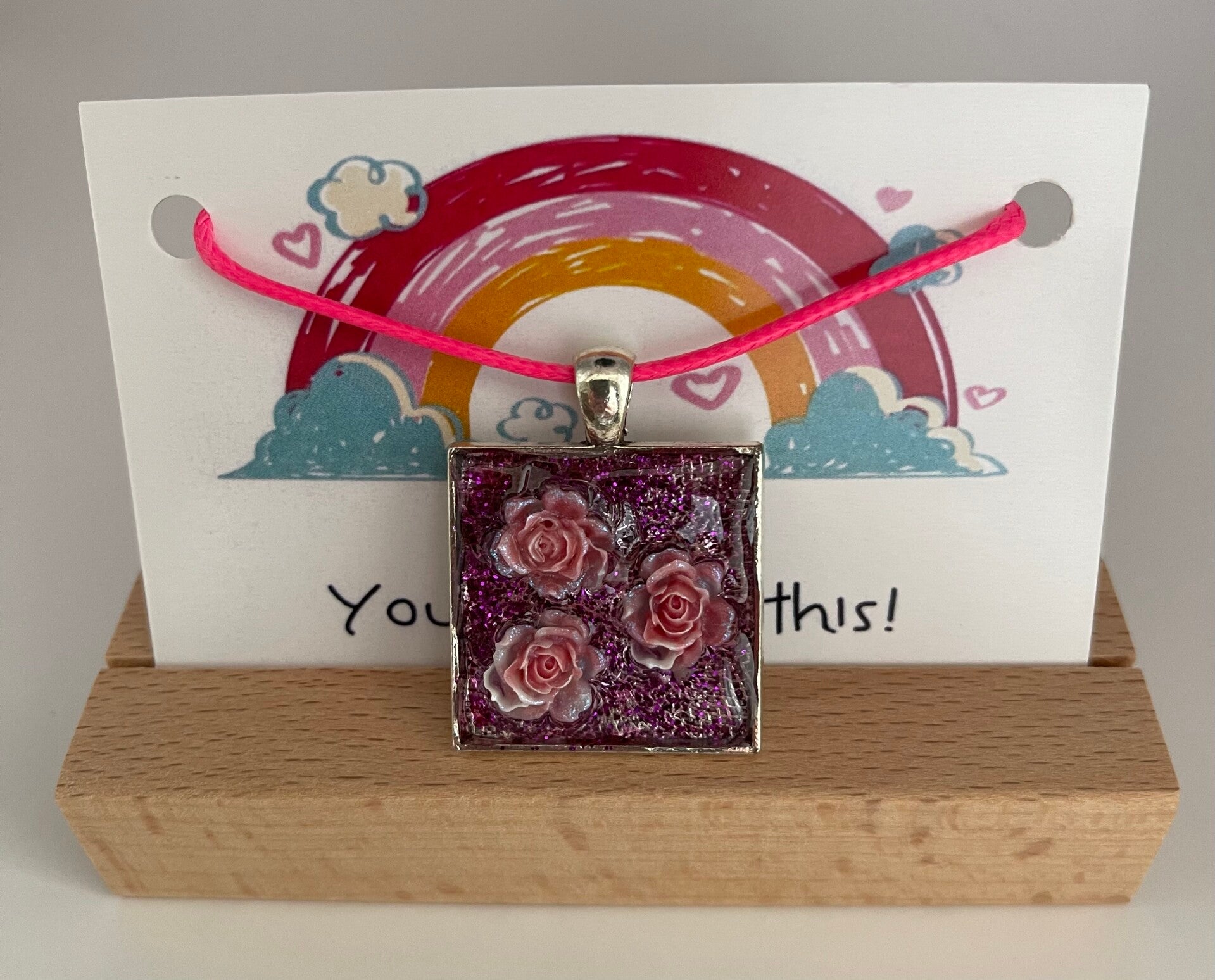 Ketting Roosjes met een positiefkaartje 48 cm