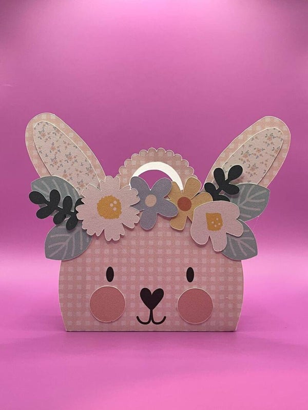 Paasmandje met bloemetjes