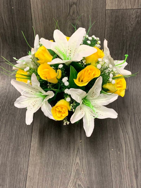 Yellow rose and ivory lily