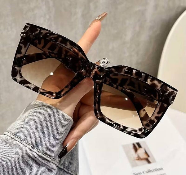 FREE Women's Summer Sunglasses-Spend-$50 and Over