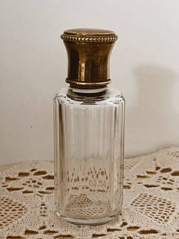 Flacon en verre – Bouchon patiné cuivré