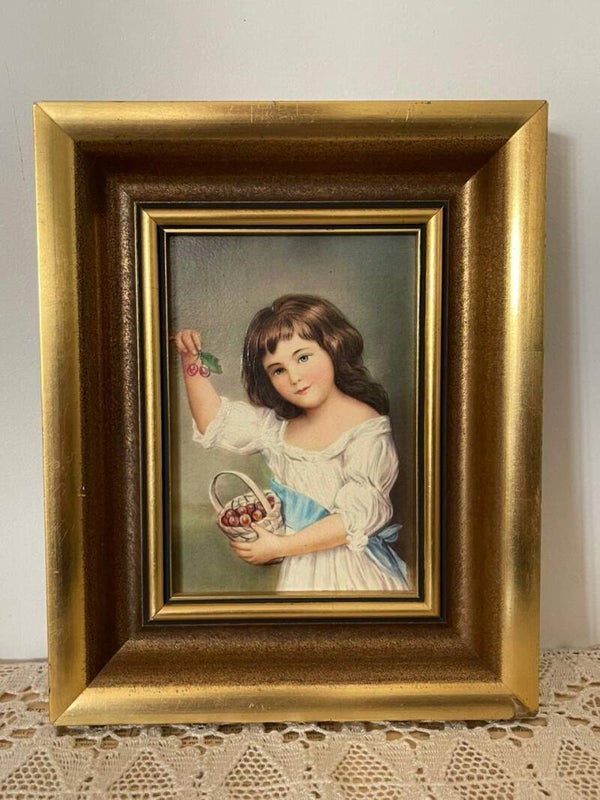 Cadre ancien – Jeune fille aux cerises