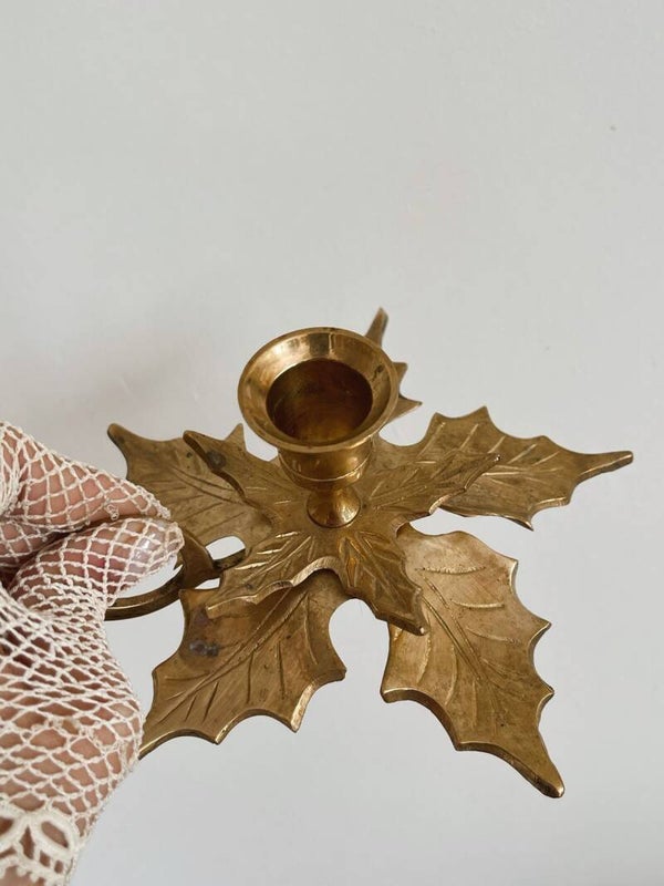 Bougeoir en métal – Feuilles d’érable en relief