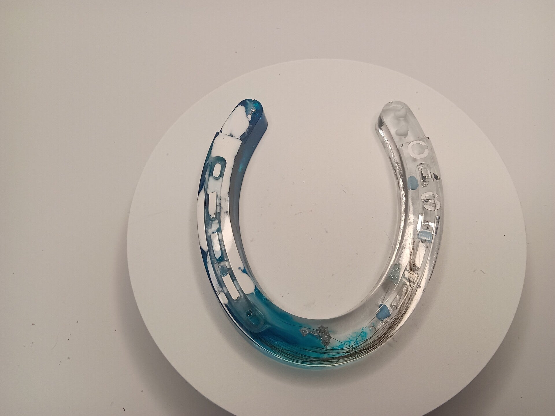 Epoxidharz verschiedene Hufeisen