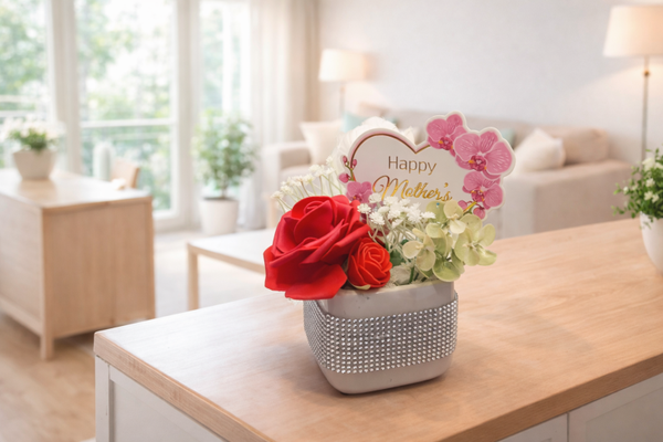 Gesteck mit Blumen
