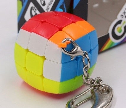 sleutelhanger kubus 2 cm of 3.6 cm