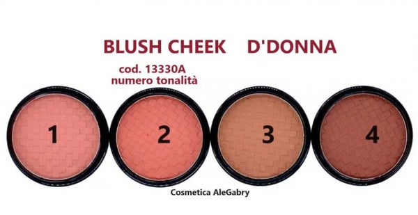 blush in polvere cheek D'Donna