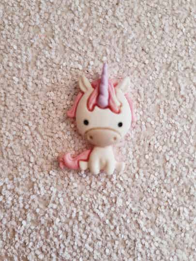 Unicorn wit/roze flatback