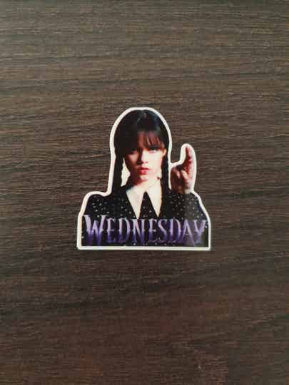 Wednesday met thing flatback