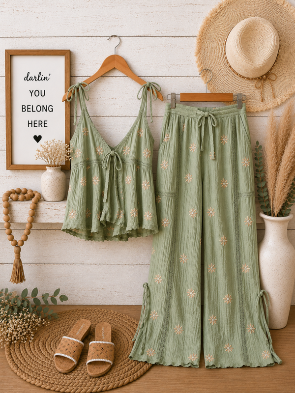So Me green 2 piece set Size Medium
