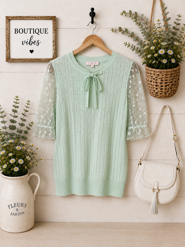 Liquid mint green lace accent top Size XL