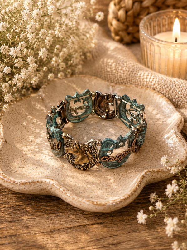 Cowgirl stretch bracelet