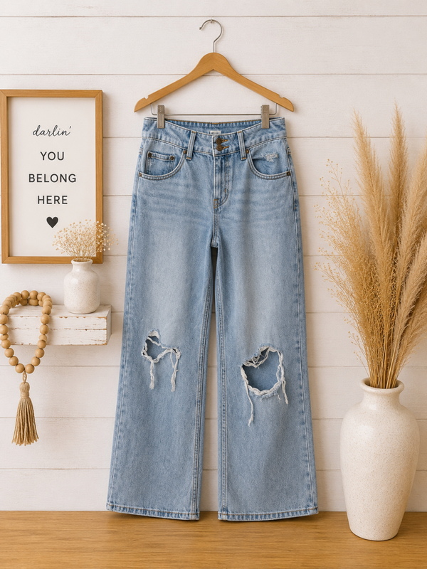 Levis Super low loose fit straight leg Size 31x32