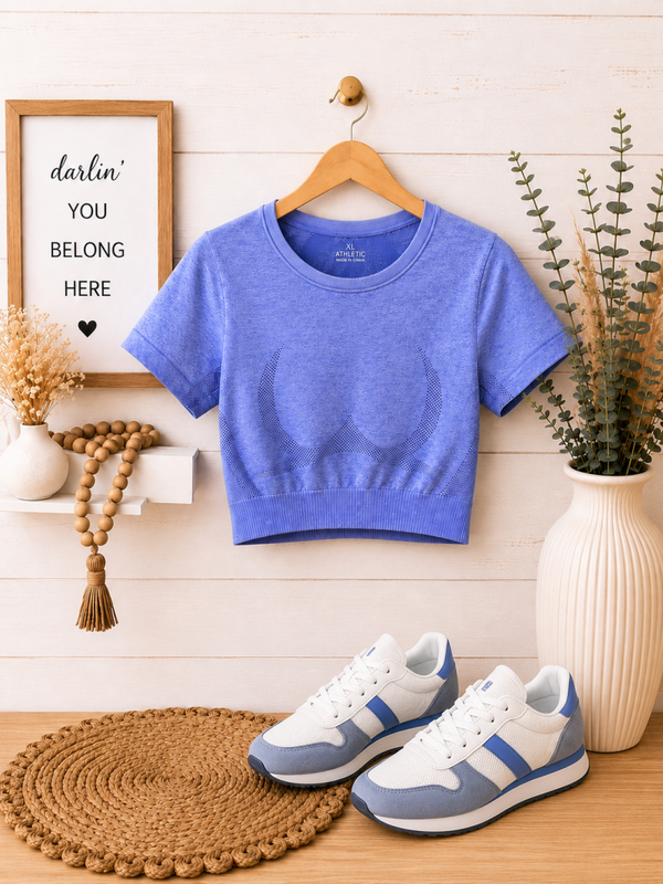 Athletic blue crop top Size XL
