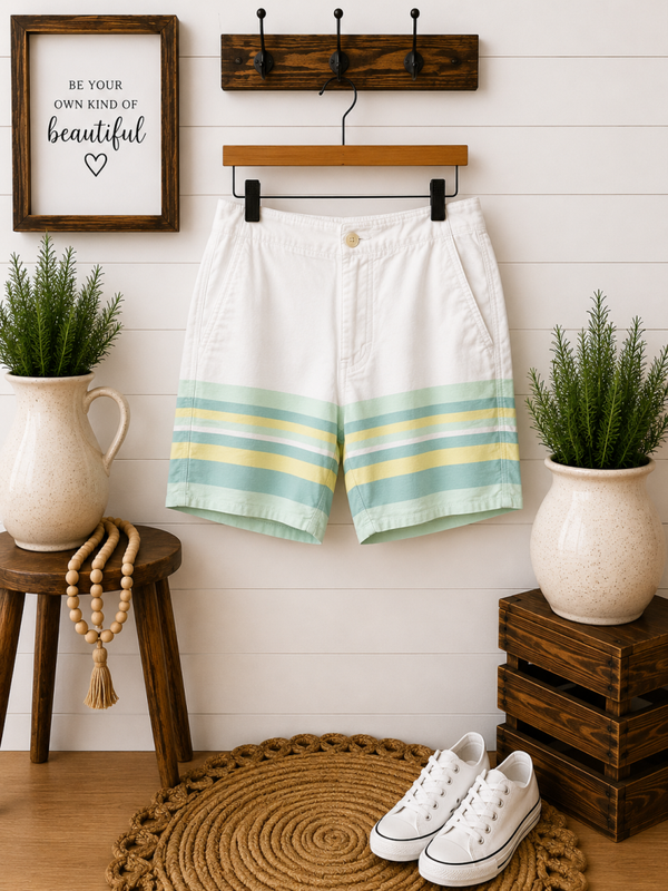 Columbia white striped shorts Size 4