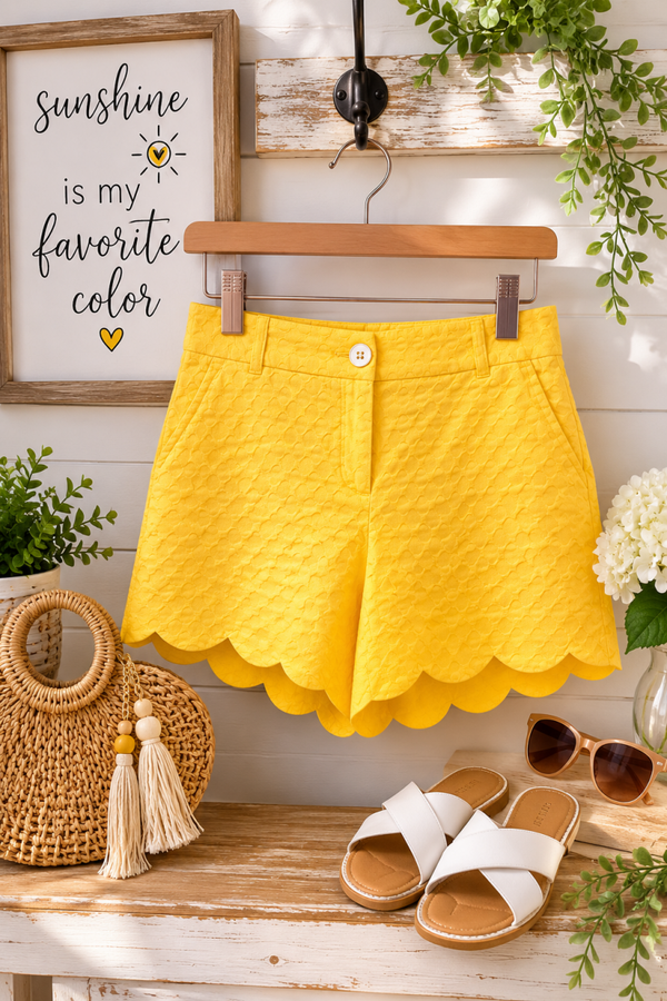 Crown & Ivy yellow shelby shorts Size 6