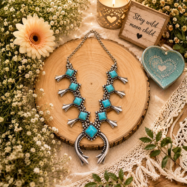 Silver tone turquoise necklace