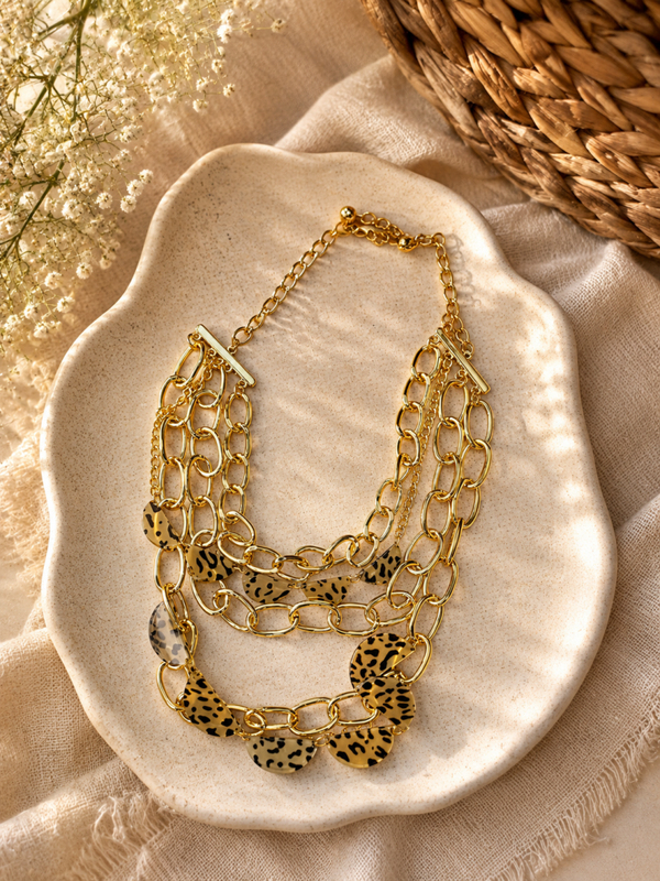 Cheeta necklace gold tone