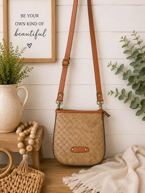 Simply Noelle leather cross body purse