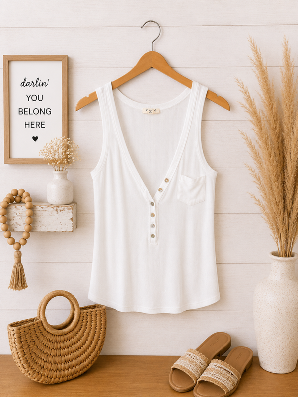 POL pocketed white tank Size Small