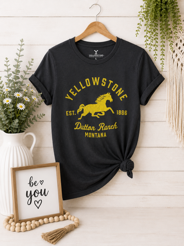 Yellow stone black graphic tee Size Large