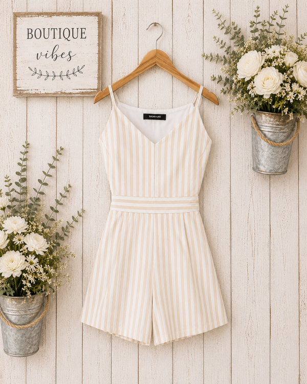 Sugar Lipz Tan &White Romper Size Medium
