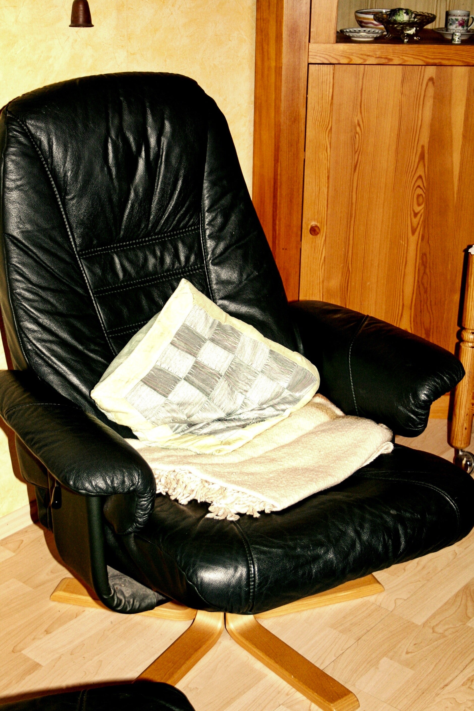 Fernsehsessel mit Decke