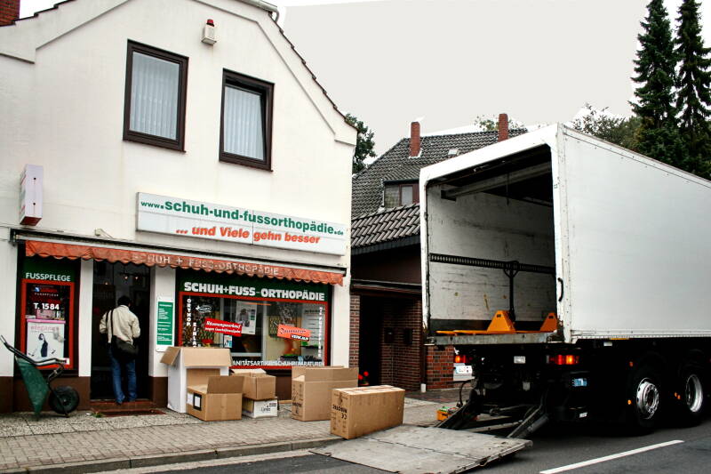alles wartet aufs Verladen