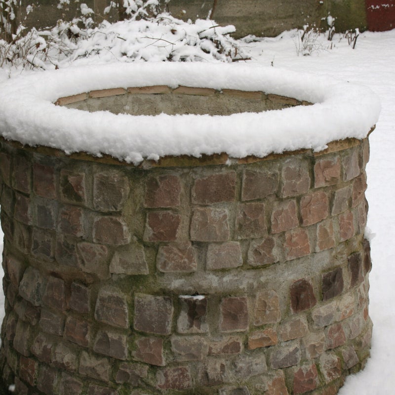 im Winter mit Schneering