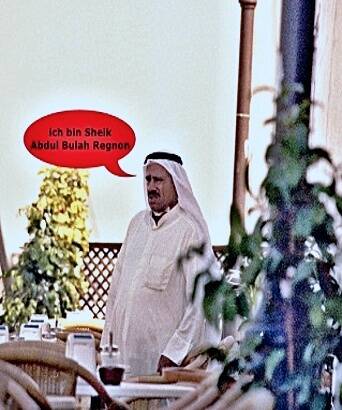 ein Scheich vertreibt sich den Tag