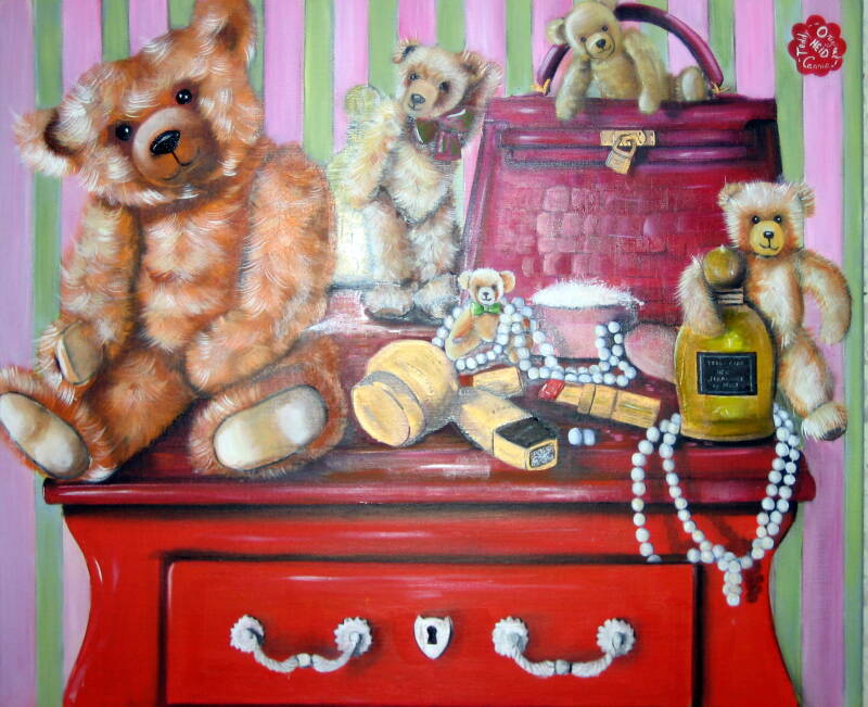 UNE COMMODE BIEN ANIMEE