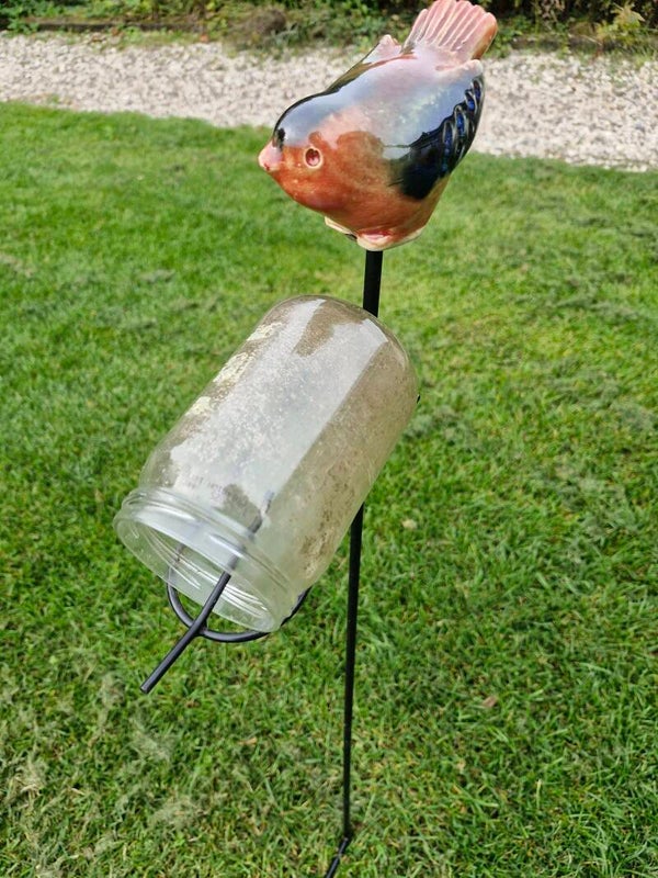 Pindakaaspot houder met 1 keramieken vogeltje