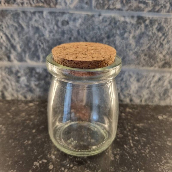 Glazen potje met kurkje
