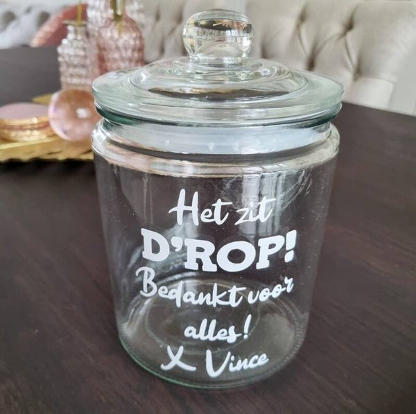 Snoeppot -  Het zit D'ROP