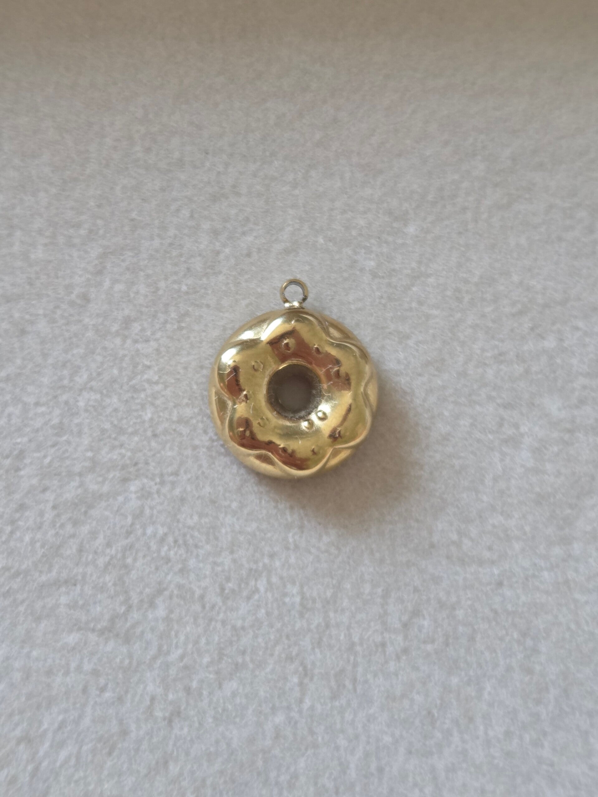 DONUT CHARM
