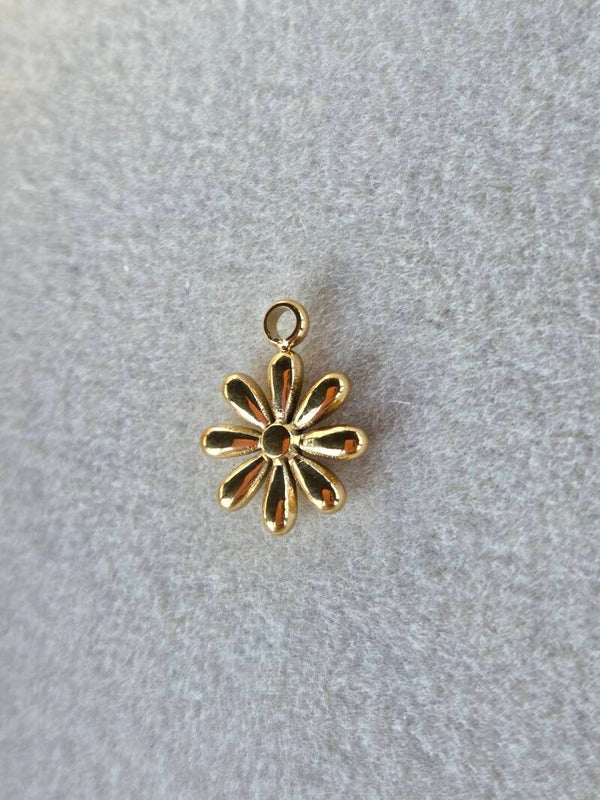 FLOWIE CHARM