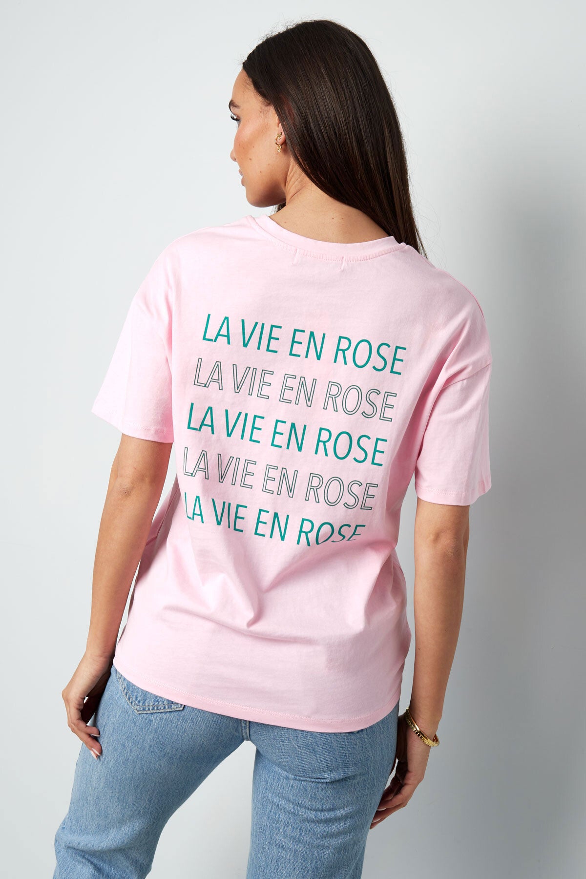 rose shirt