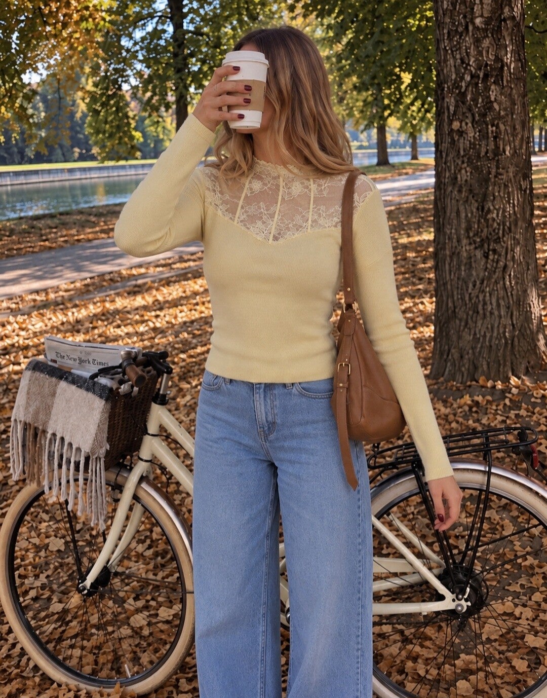 clara trui butter yellow