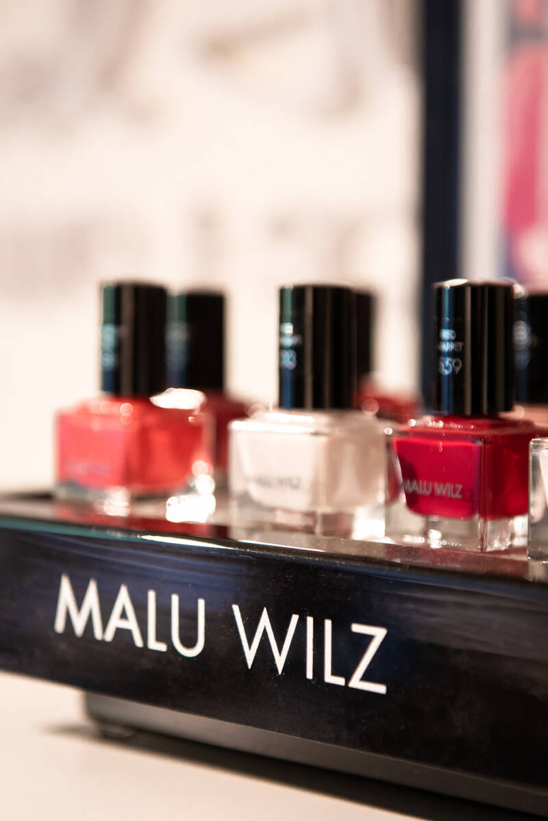 Beautybeleving schoonheidssalon gendringen nagellak