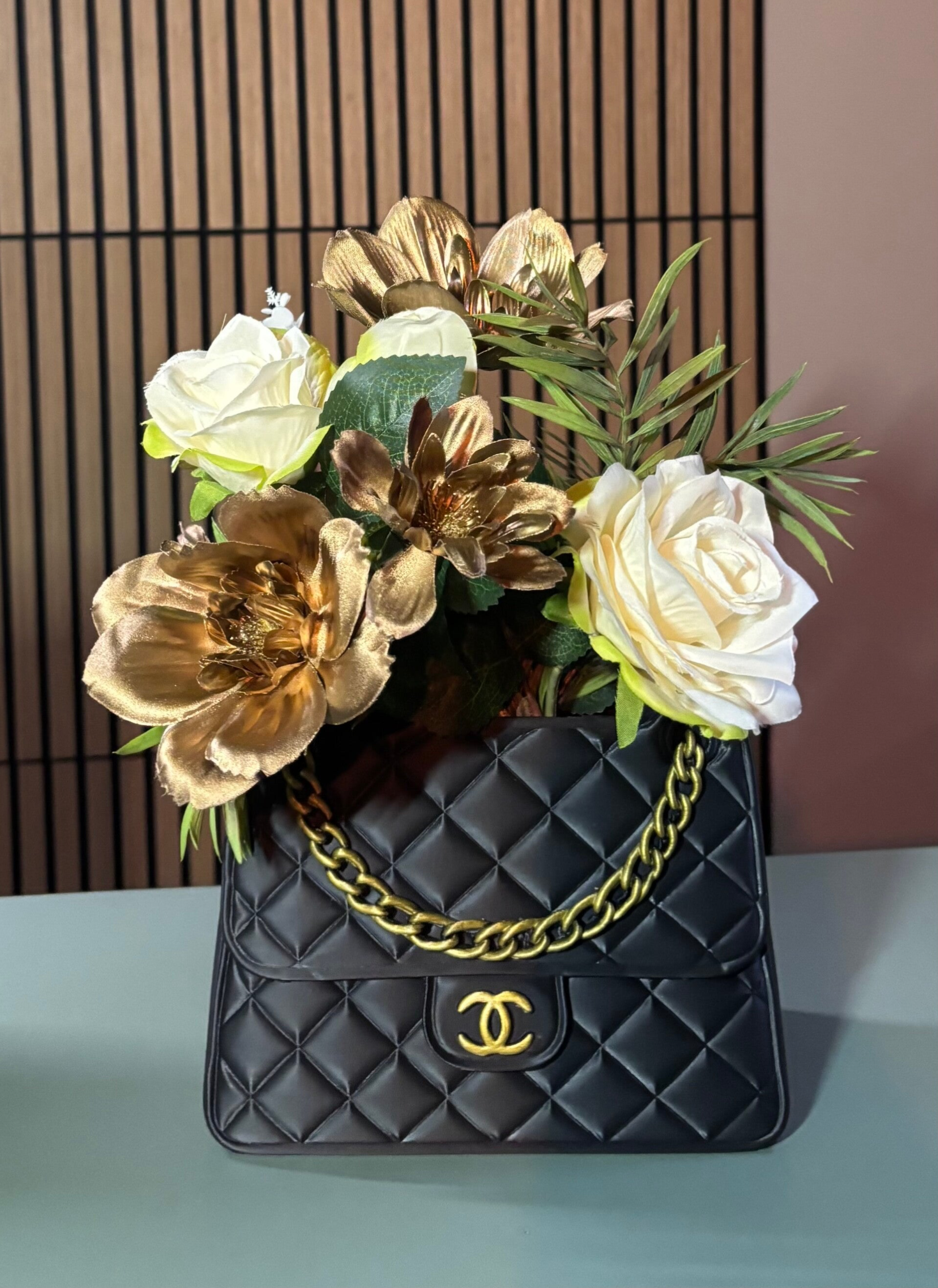 Designer Look Handtas Vaas 3D | Zwart & Goud – 20 cm