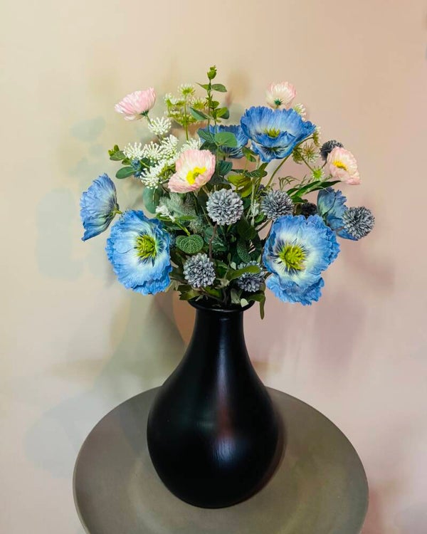 Boeket: Midnight Blue Bloom