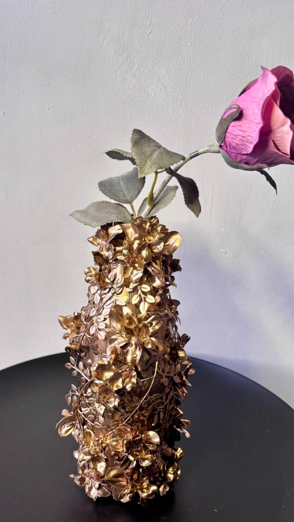 Golden Elegance - Handgemaakte Designvaas | DFC - Home