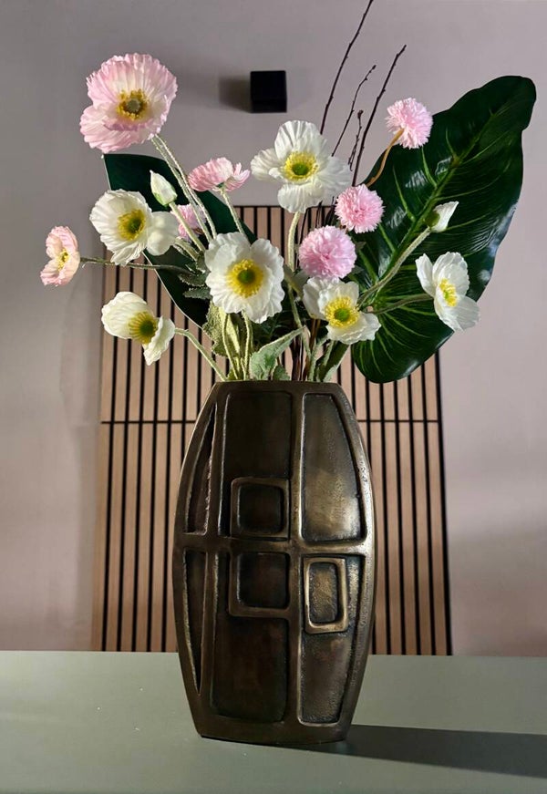 Soft Blossom | Zijden boeket incl. Light & Living Bolangi Vaas